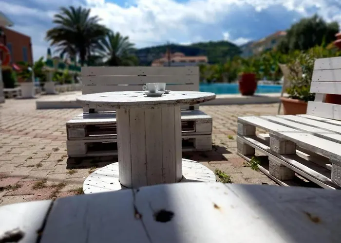 Al Borgo Village Pietra Ligure