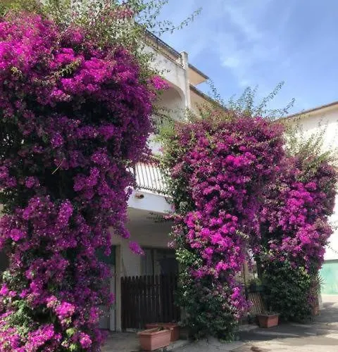 Al Borgo Village Aparthotel