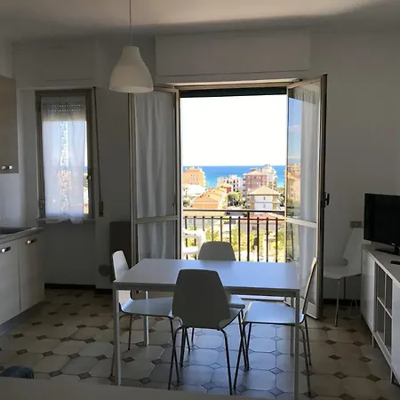 Al Borgo Village Aparthotel Pietra Ligure